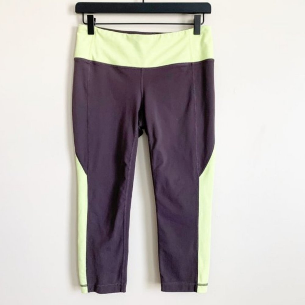 Athleta Splits Revelation Capri Tight Shale Cactus